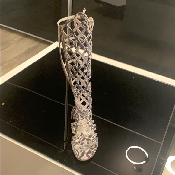 Stuart Weitzman Gladiators Sandals - Picture 2 of 8